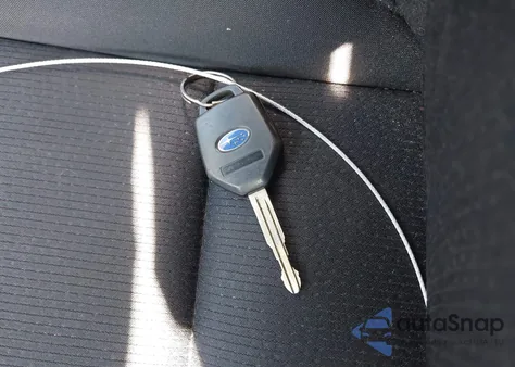 2015 Subaru Legacy 2.5I Premium из США, поврежденный, VIN 4S3BNAD64F3027241